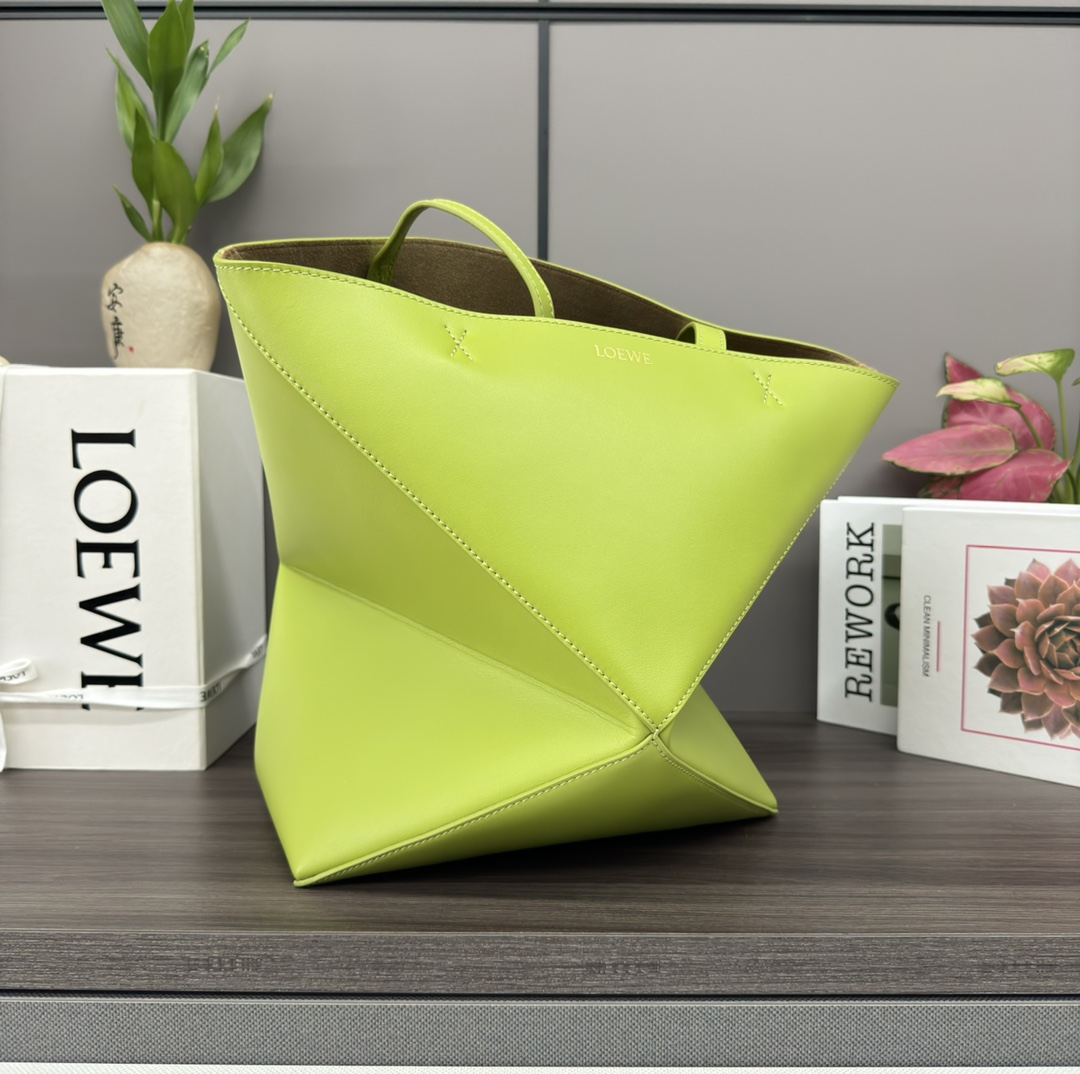 Loewe Shopping Bags